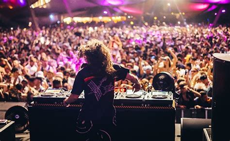 Coachella Music Fest Returns In All Its Glittering Neon Glory