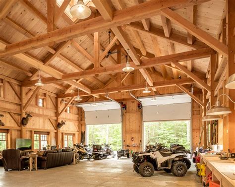 Houses And Barns Maine Mountainside Timber Frame Barn Timber Frame