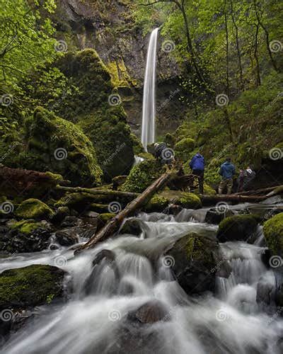Photographers At Elowah Falls In The Columbia River Gorge Editorial