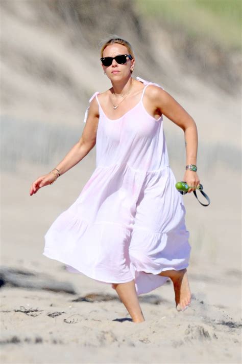 Scarlett Johansson Seen On The Beach In The Hamptons 30 GotCeleb