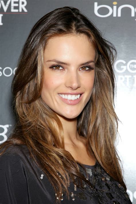 Here are the finest men in hollywood who wear long hair. Hair Celebrity Woles: Celebrity Hairstyles For Long Hair