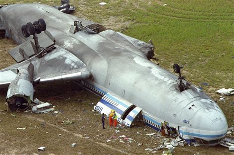 18 Years Ago A China Airlines Md 11 Crashed At Hong Kong Airport