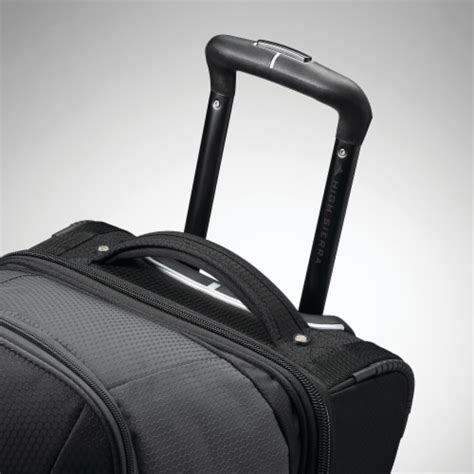 High Sierra Fairlead 22 Inch Drop Bottom Wheeled Duffel Bag With Handle