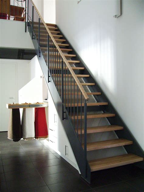 So nutzen sie den raum am besten. Multifunktioneller Einbauschrank im Flur unter der Treppe ...