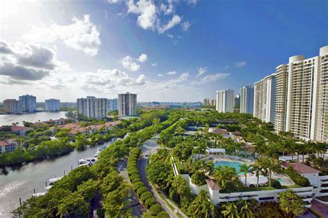 Zillow has 4,047 homes for sale in miami fl. OfCourseMiami.com | Votre Expert Immobilier Miami sur ...