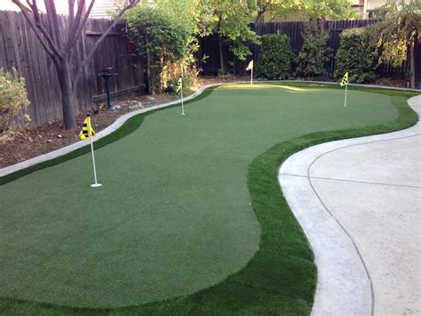 By david savona | from 10th anniversary issue, nov/dec 02. My D.I.Y. Putting Green Experience