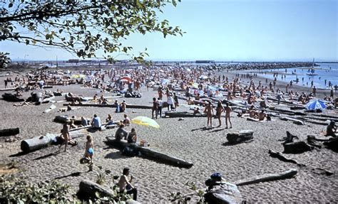 Gm10438 Wreck Beach Ubc Vancouver 1986 Wreck Beach At Mo Flickr
