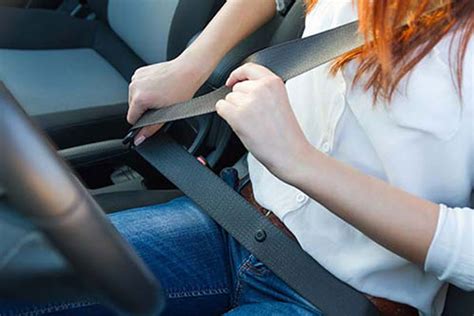 How To Wear Seat Belt Properly In Car Brokeasshome Com