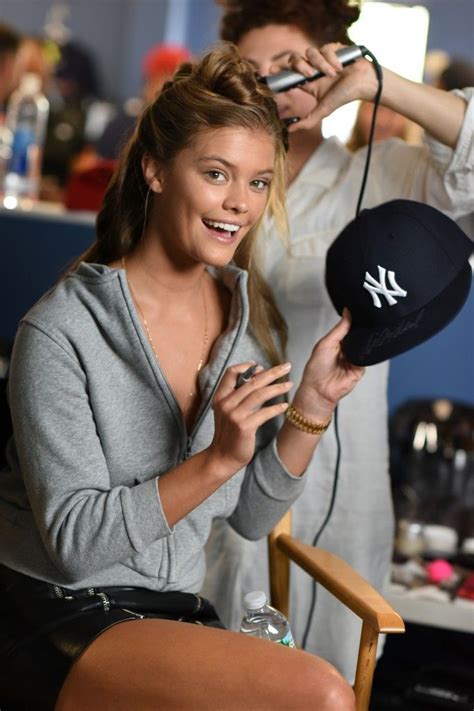 Get The Look Sports Illustrated Model Nina Agdal Sports Illustrated