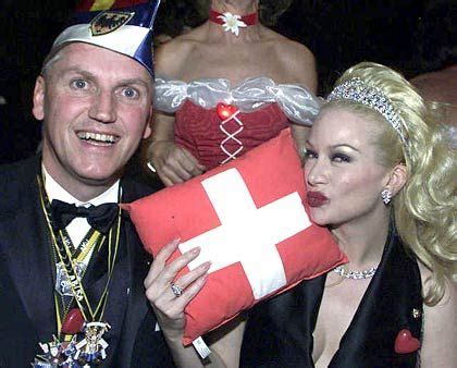 Botox und styling fällt flach! Ende einer Sex-Affäre: Ex-Botschafter Borer scheitert mit ...
