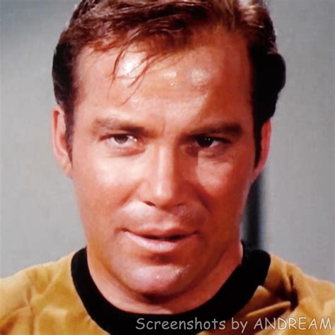 William Shatner As Capt Kirk Star Trek William Shatner