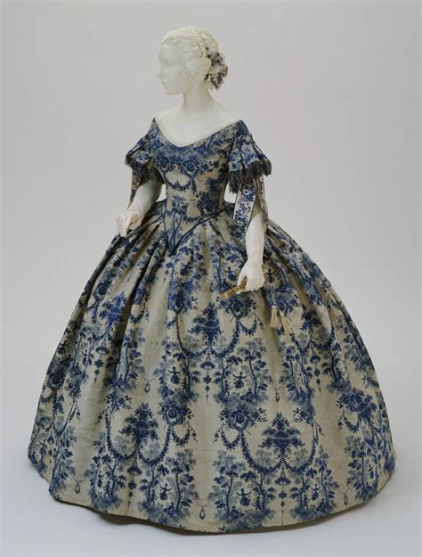 Jacquard Woven Silk Moire Taffeta Evening Gown C 1850 1855 France