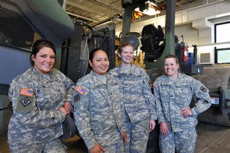 Women Soldiers Take On Unexpected Roles Article The United States Army