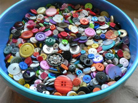 Aint That The Berries Things To Make With Buttons Pins Magnets