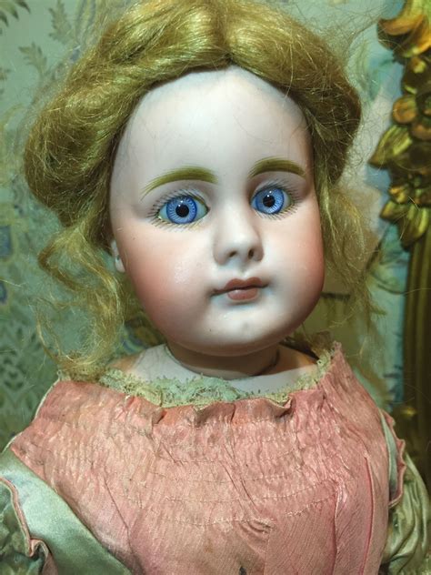 Simon Halbig 949 Closed Mouth Antique Doll Dinette Doll Face Antique