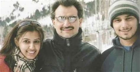 Al waleed bin talal bin abdulaziz al saud) (ولد في 7 مارس 1955) هو أحد رجال الأعمال السعوديين والمستثمرين. السلطات السعودية تعتقل الأميرة ريم ابنة الوليد بن طلال