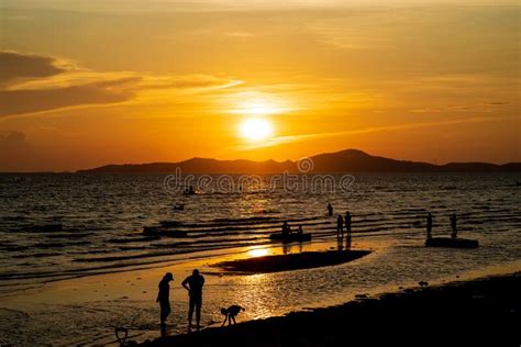 Beautiful Sunset Jomtien Beach Pattaya Thailand Stock Image Image Of