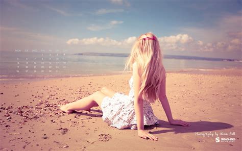blonde girl on the beach 4607 hd wallpaper
