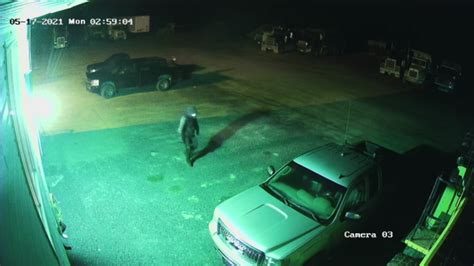Rcmp Looking To Identify Two Suspects Following Catalytic Converter Theft Royal Canadian