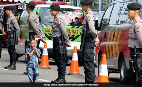 Wannabe Cop Arrested In Indonesia He Broke The Law To Get Into Police Academy