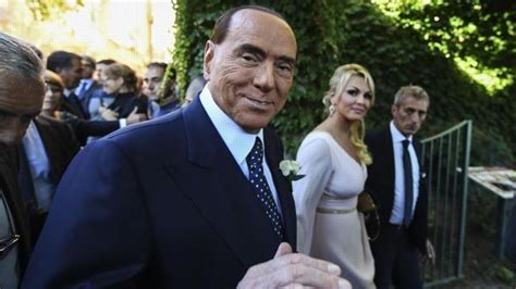 Berlusconi mi ha trattata da regina. Gossip e politica - Silvio, tra le nozze dell'altra ...