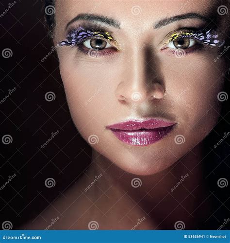 Retrato De La Belleza De La Mujer Imagen De Archivo Imagen De Maquillaje Hembra 53636941