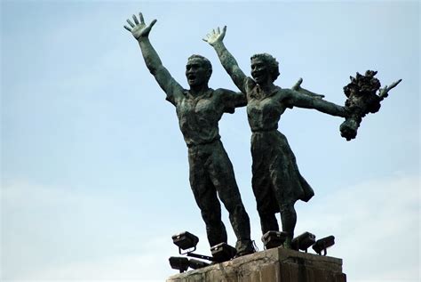 Mengenal Patung Patung Di Jakarta Dan Kisahnya