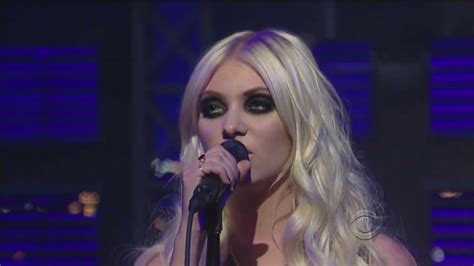 Live Performance Music Videos The Pretty Reckless Make Me Wanna Die