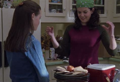 This Gilmore Girls Moment Proves A Pregnancy Probably Isn T Happening In The Revival