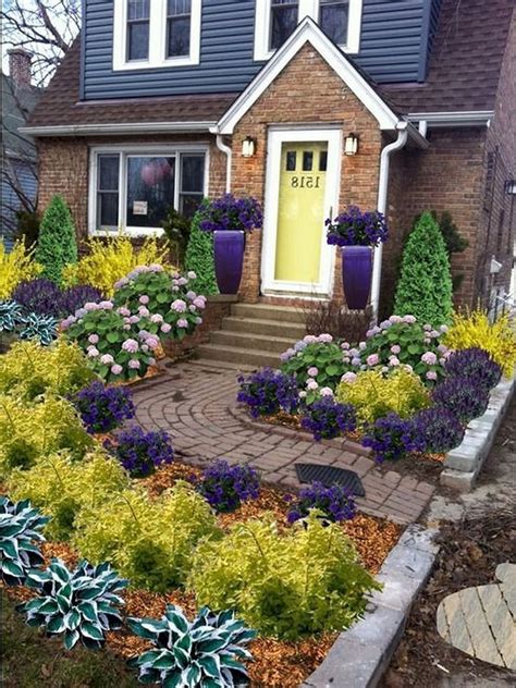 Here are 38 garden ideas for indian homes! 70+ Brilliant Low Maintenance Front Yard Landscaping Ideas ...