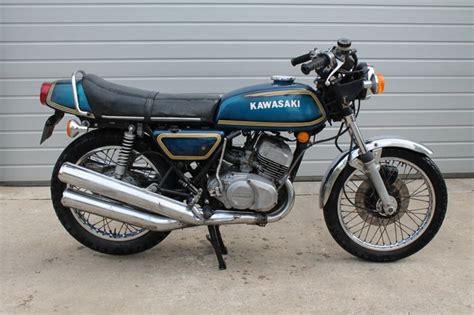 The mach i was a direct result of the widespread success of the kawasaki h1 mach iii 500 cc introduced in 1969. Kawasaki - 350 S2 - Mach II - 1974 - Catawiki