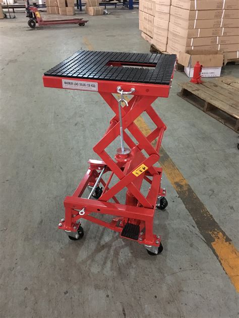 300lbs Hydraulic Motorcycle Lift Table With Lifting Height From 350mm