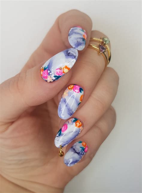 May Flowers Spring Nails Trends And Tutorial Dvamag