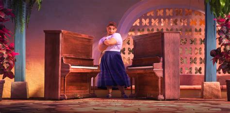 Disney's Encanto : First Trailer