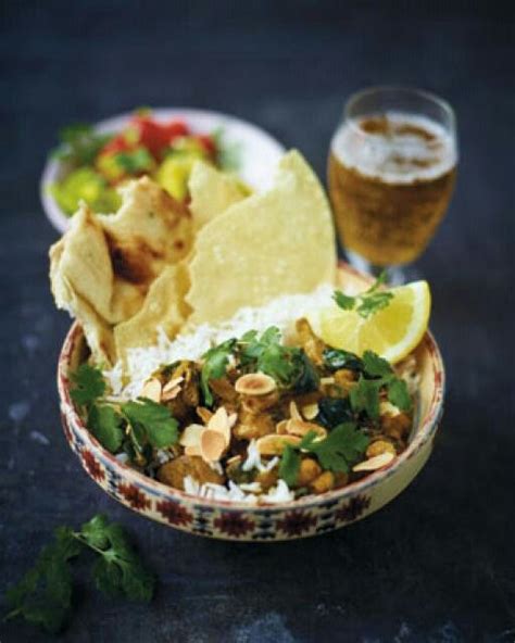Quick & easy foods i immediately knew it was going to be a winner. Jamie Oliver's chicken korma | Curry recipes, Jamie oliver ...