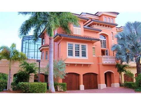 The eclectic mix of property styles gives the bonita shores neighborhood a unique charm that could only be found in southwest florida. Beautiful villa home in Bonita Springs, FL. | Bonita beach ...