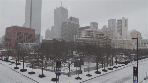 Big Flakes In Big D Snow Falls On Downtown Dallas