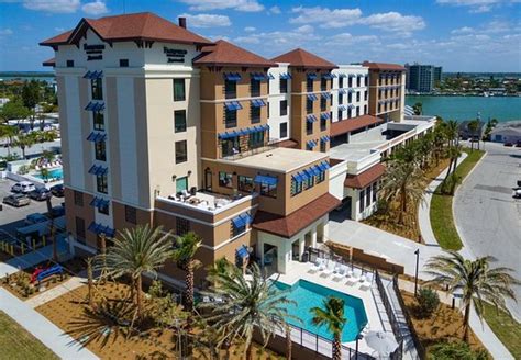 Fairfield Inn And Suites By Marriott Clearwater Beach Updated 2018
