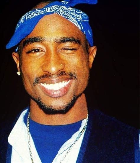 Tupac Smile Fotos Tupac Imagenes Rap Fotos Rap