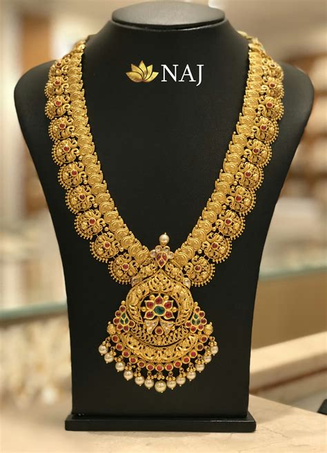 21 Most Beautiful Traditional Gold Necklace And Haram Designs South