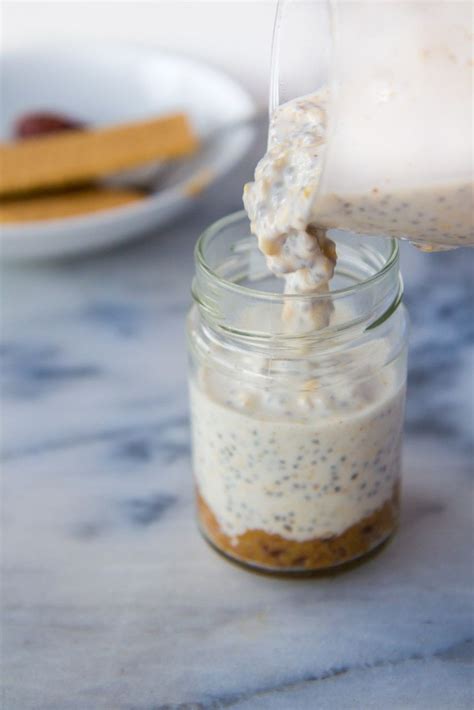 You can eat overnight oats at home, on the go or at your desk and it's a great way of getting some essential protein, fibre, wholegrain, healthy fats as well as vitamins and minerals. Overnight Oats with a Graham Cracker Crust | Recipe ...