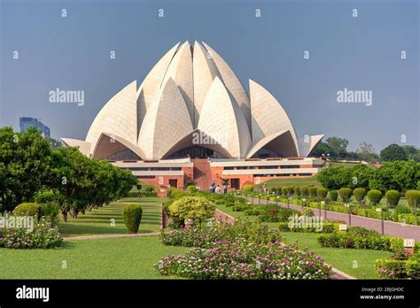 Lotus Temple Bahai House Of Worship In New Delhi India Stock Photo