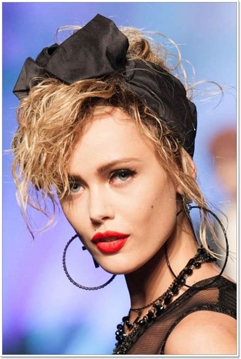 Characterized by outrageous fashion trends and styles of excess, 80s hairstyles were unique and. 72 Badass 80s Hairstyles From That Era - Style Easily