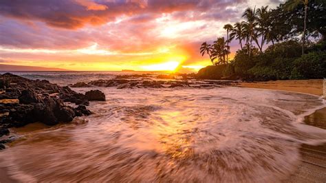 Zachód Słońca Nad Wyspą Maui Na Hawajach