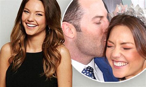the bachelorette 2015 s sam frost and sasha mielczarek swapped phone passwords