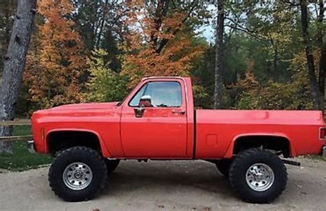 Lifted 77 Chevy K20 Coca Cola Red