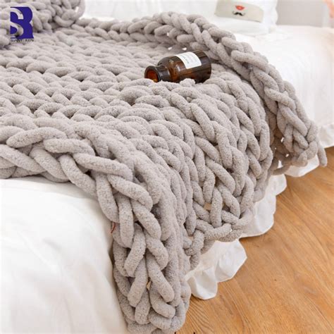 Sunnyrain 1 Piece Thick Chenille Chunky Knit Blanket For Beds Knitted