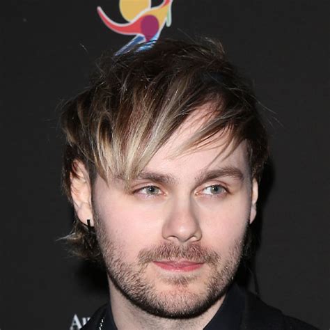 See how much you know about michael clifford. Michael Clifford Bio, Age, Height, Girlfriend, Net Worth ...