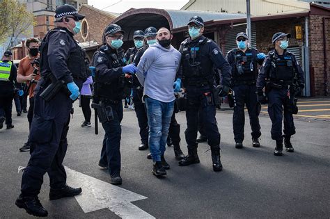 Dozens Arrested In Melbournes Anti Lockdown Protests
