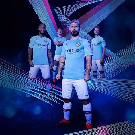 View manchester city fc squad and player information on the official website of the premier league. Manchester City heeft een nieuwe kledingsponsor. Vanaf het ...